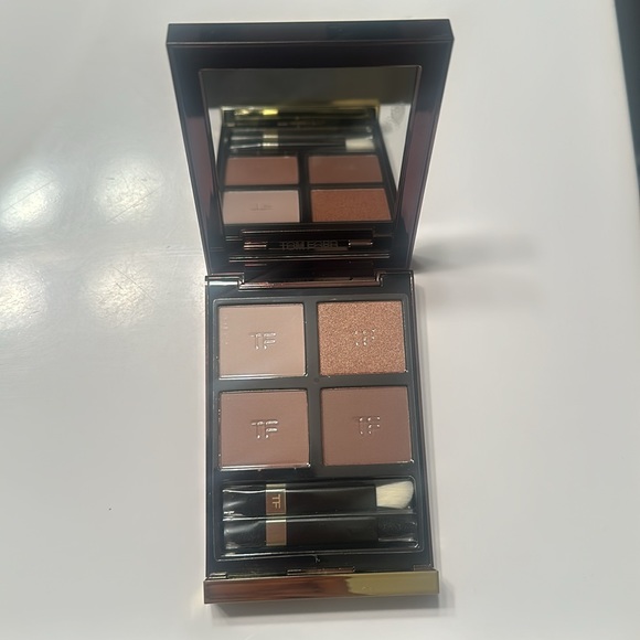 Tom Ford Eye Color Quad Eyeshadow Palette - Picture 3 of 4